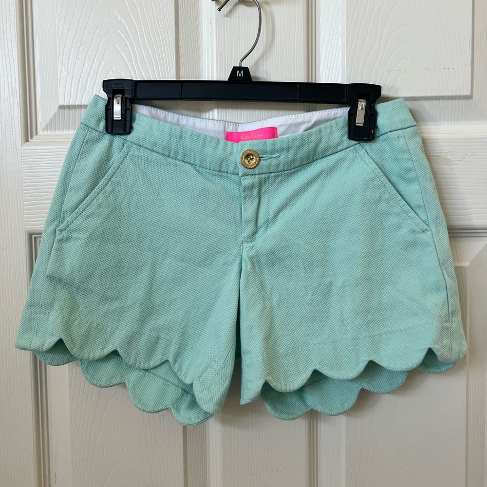 Lilly Pulitzer Light Green Scalloped Shorts